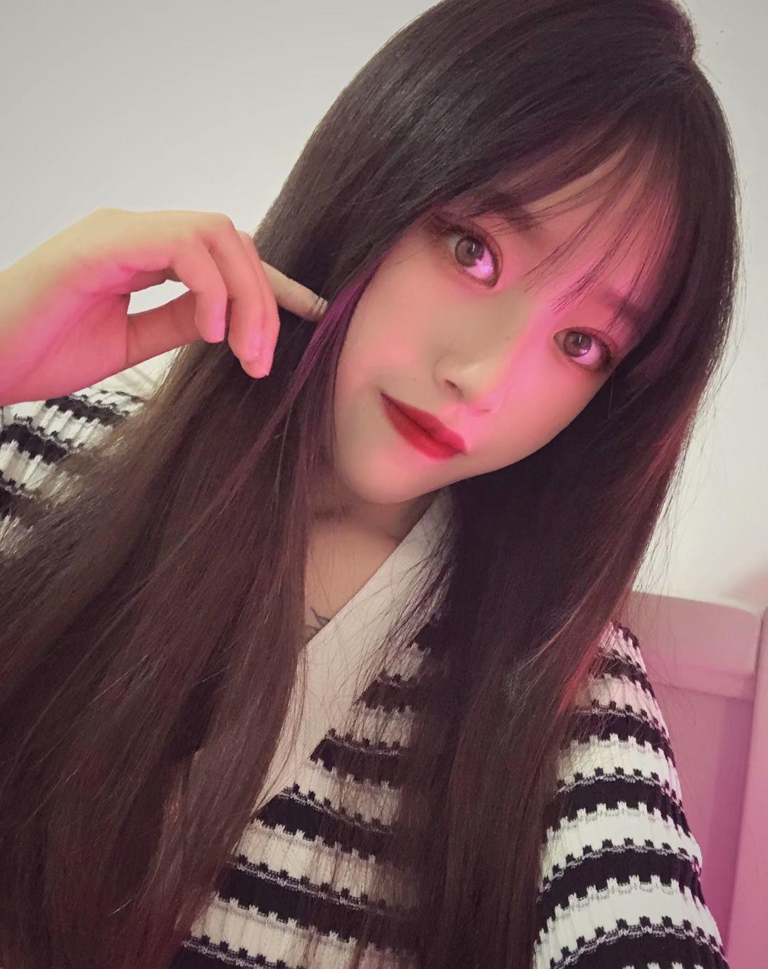 浦东区靓妹超舒服,肤白,不风尘,逼紧水多 第2张