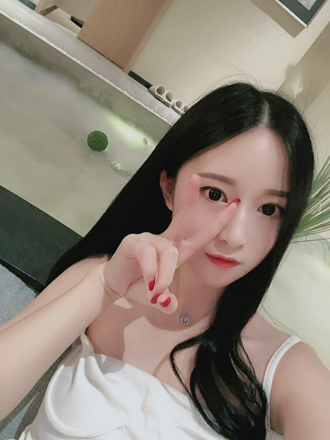 性感丫头小X紧凑真叫人百玩不厌、回味无穷 第2张