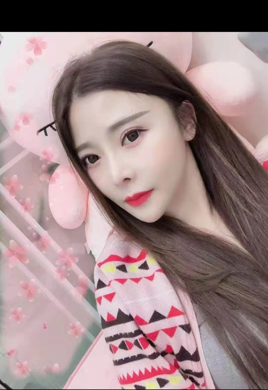 徐汇区体验服务还是很不错的一个高颜值妹子 第1张