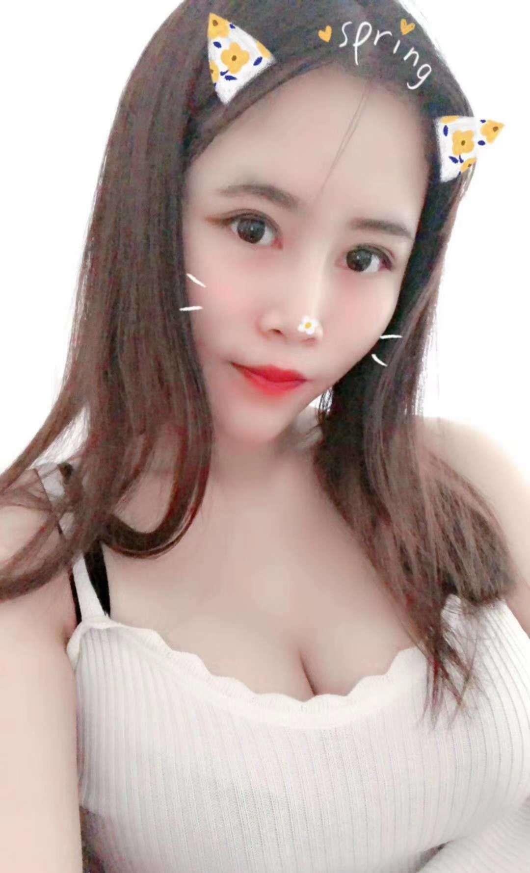 年轻的服装兼职 第1张