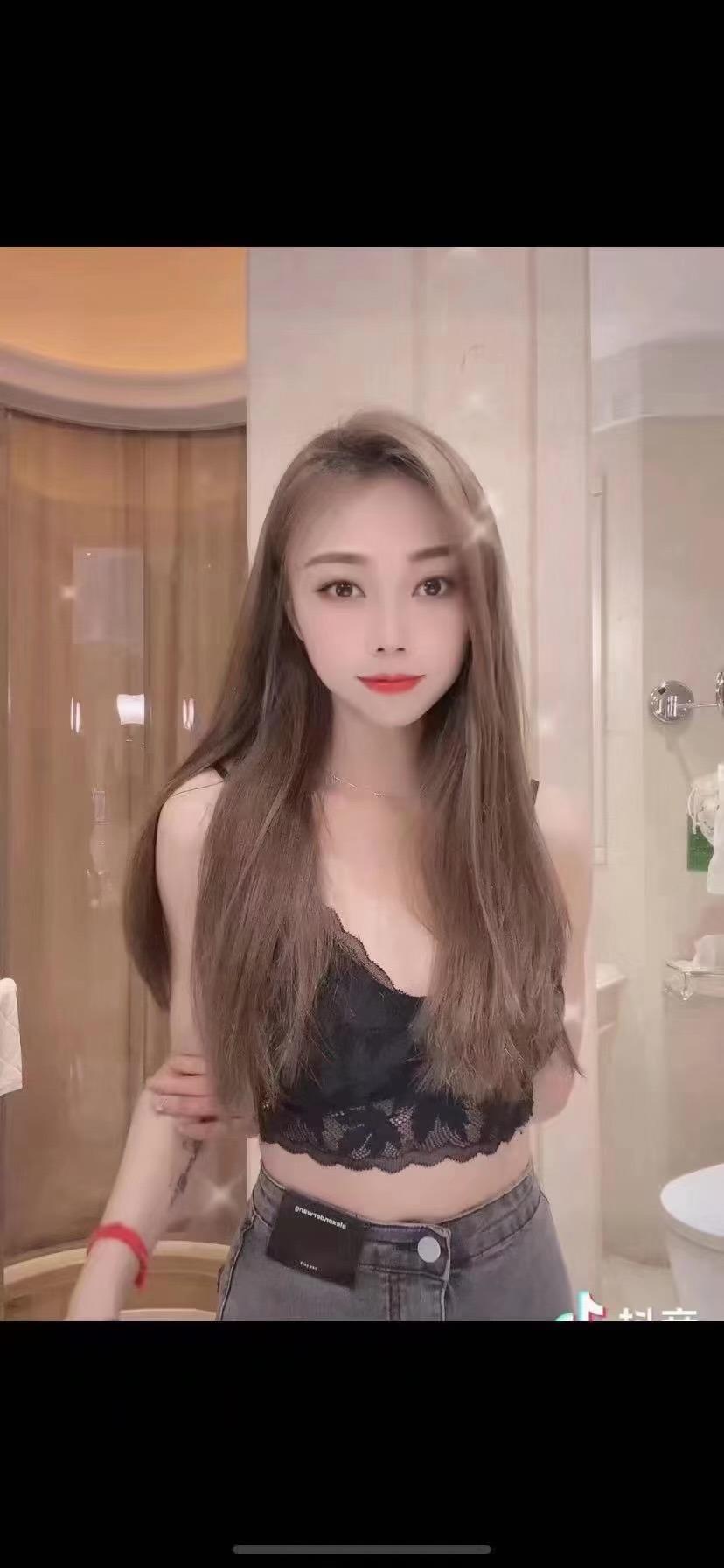 推荐成都武侯区一个服务还不错的妹儿 第2张