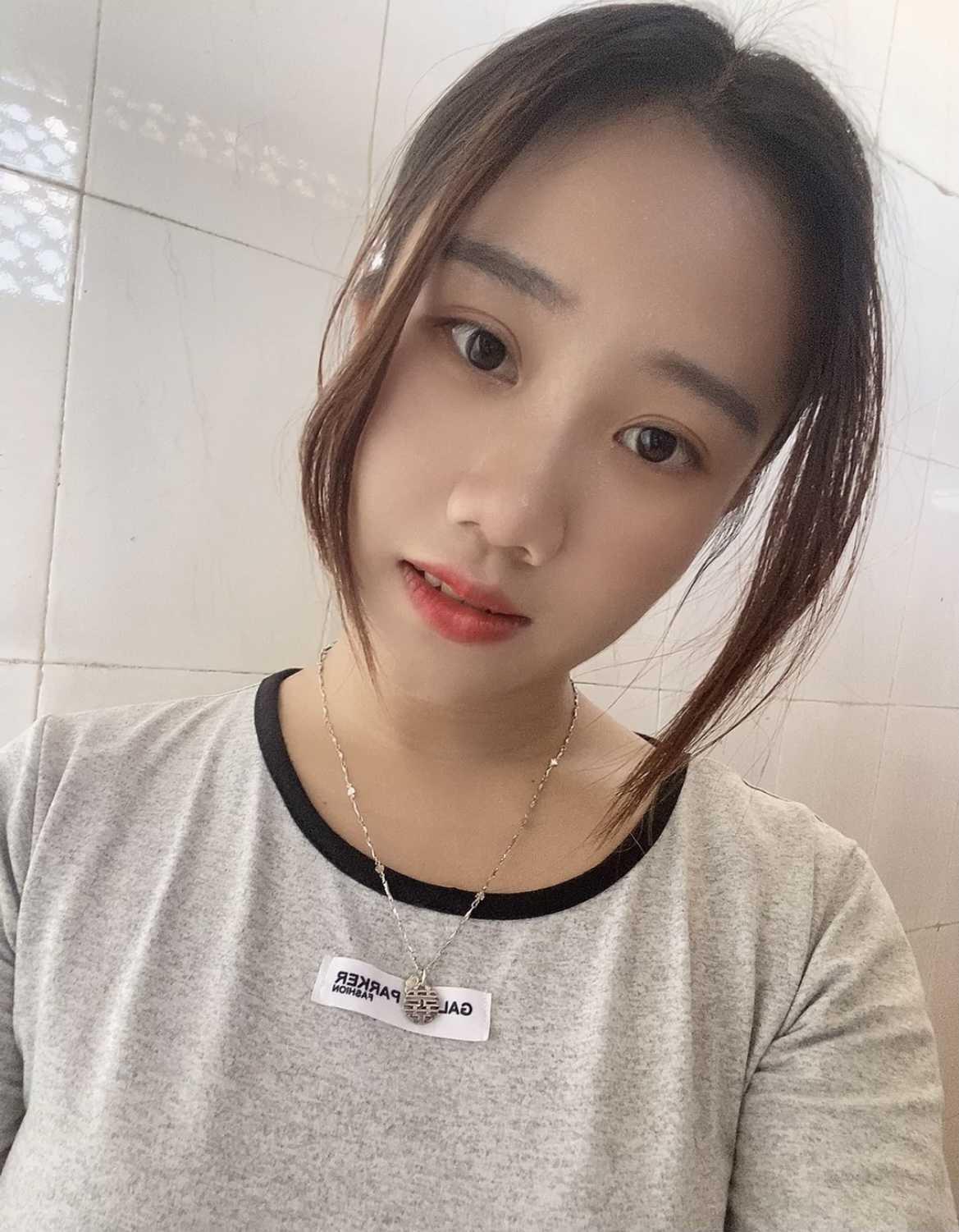 验证了一个漂亮会聊天的妹妹，喜欢的狼友们可以试试 第2张