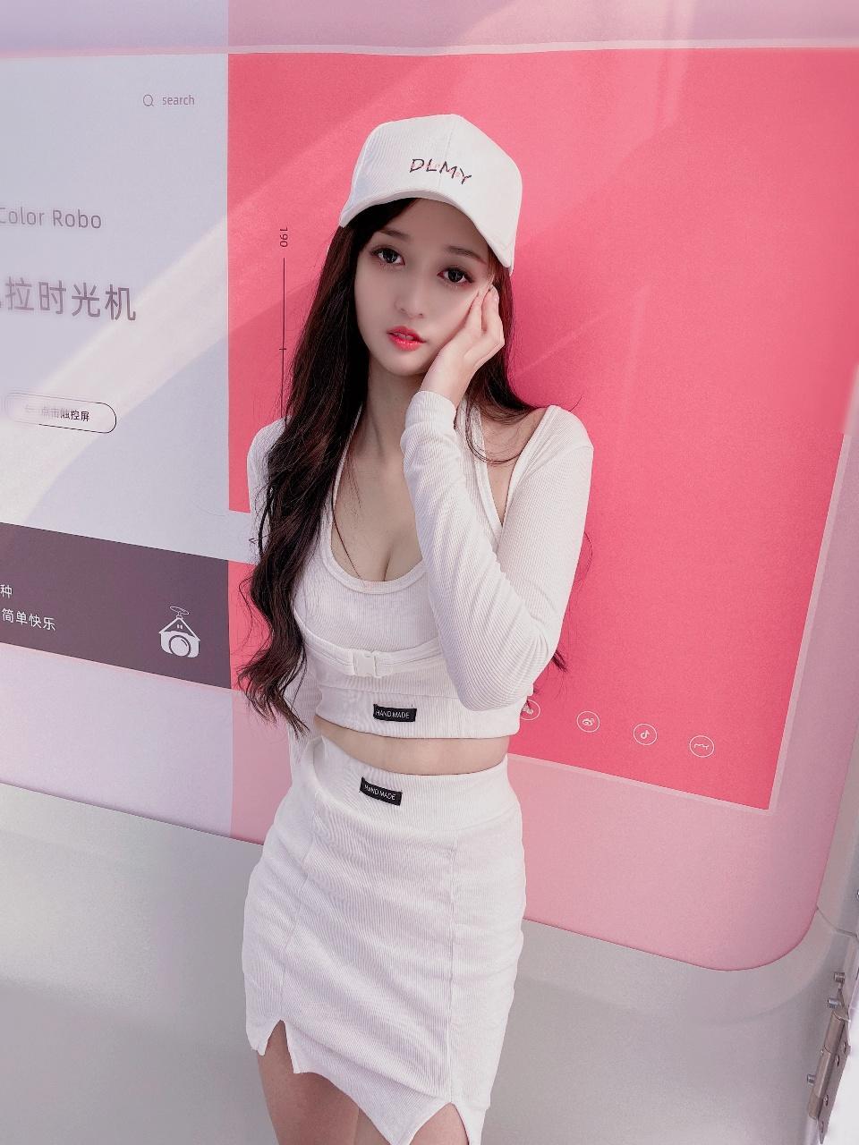 成都锦江区娜娜，身材巴适娃娃脸 第2张
