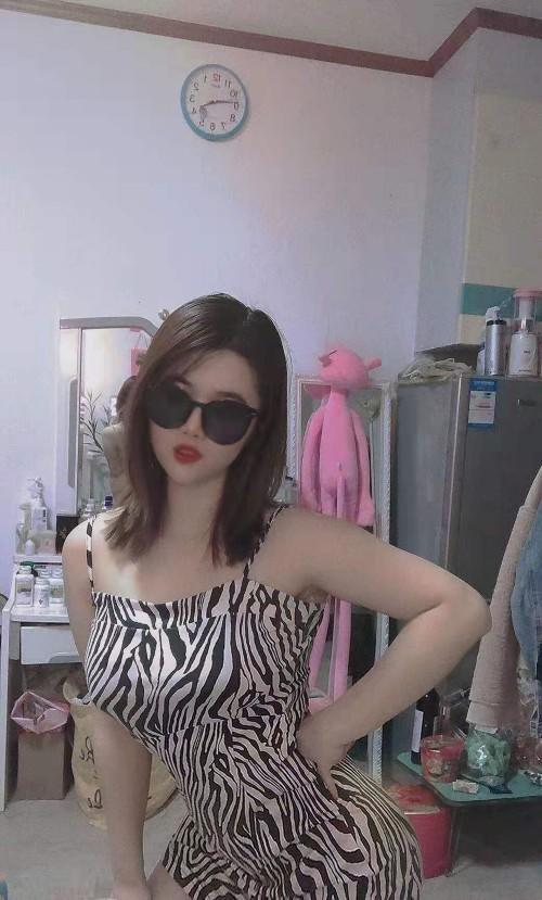 成都花牌坊小妹 第3张