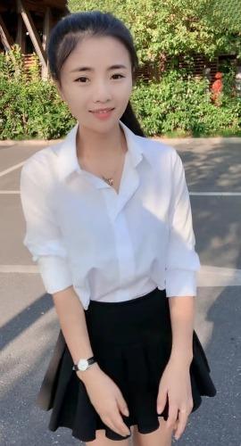 最近很火的敏敏 第1张