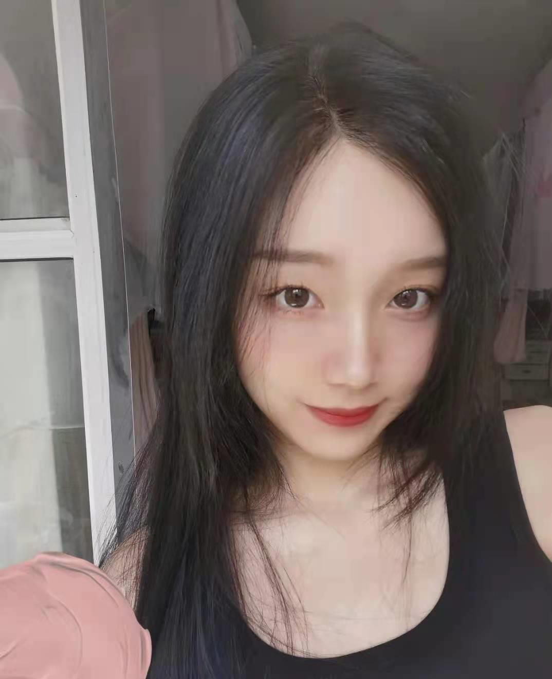 出差成都寻觅的漂亮妹子，服务不错 第3张