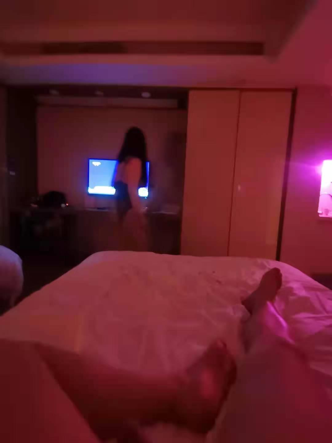 世纪城西北大胸妹E+ 第5张