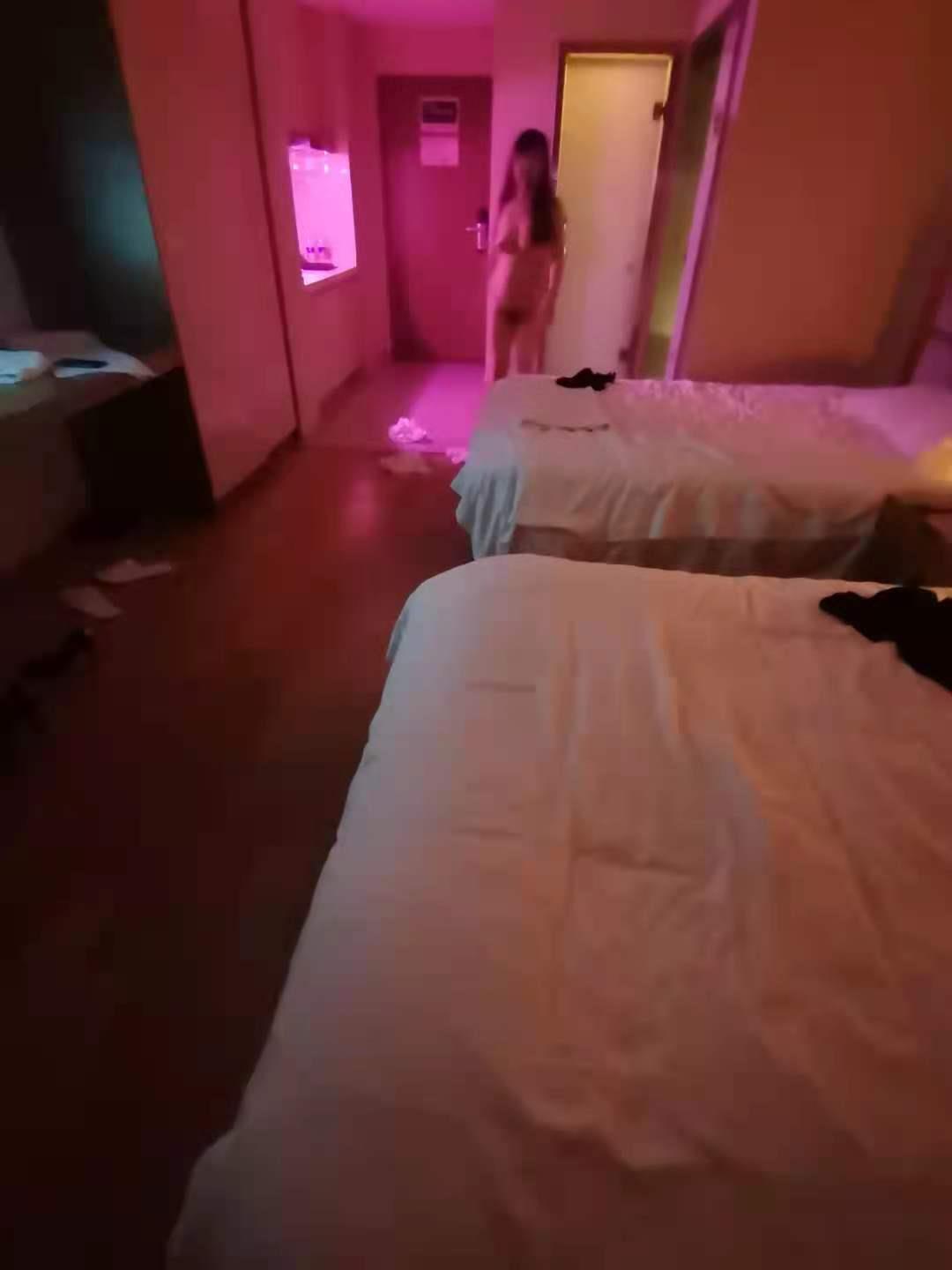 世纪城西北大胸妹E+ 第6张