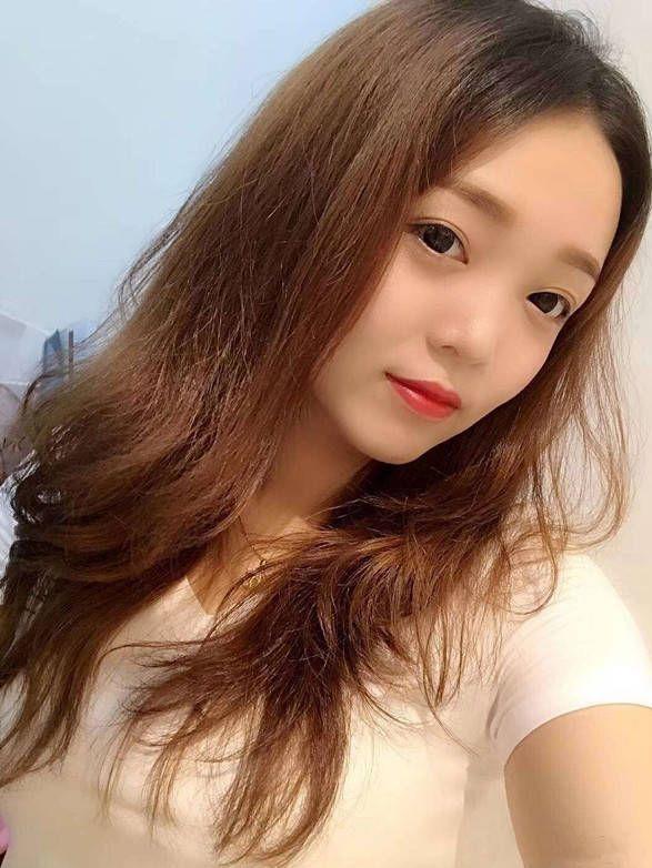 秦淮区寂寞了找的一个外围美女 第2张