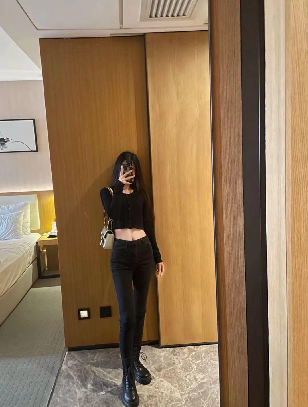 阳澄湖中路小美女,身材好,脾气暴躁 第2张