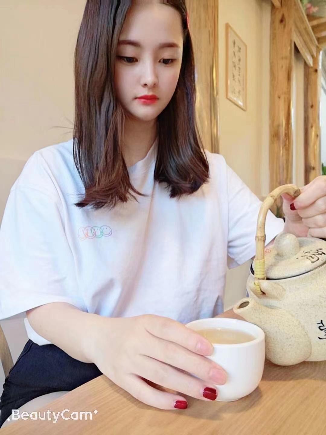 南京雨花台小姐姐清纯可爱 第2张