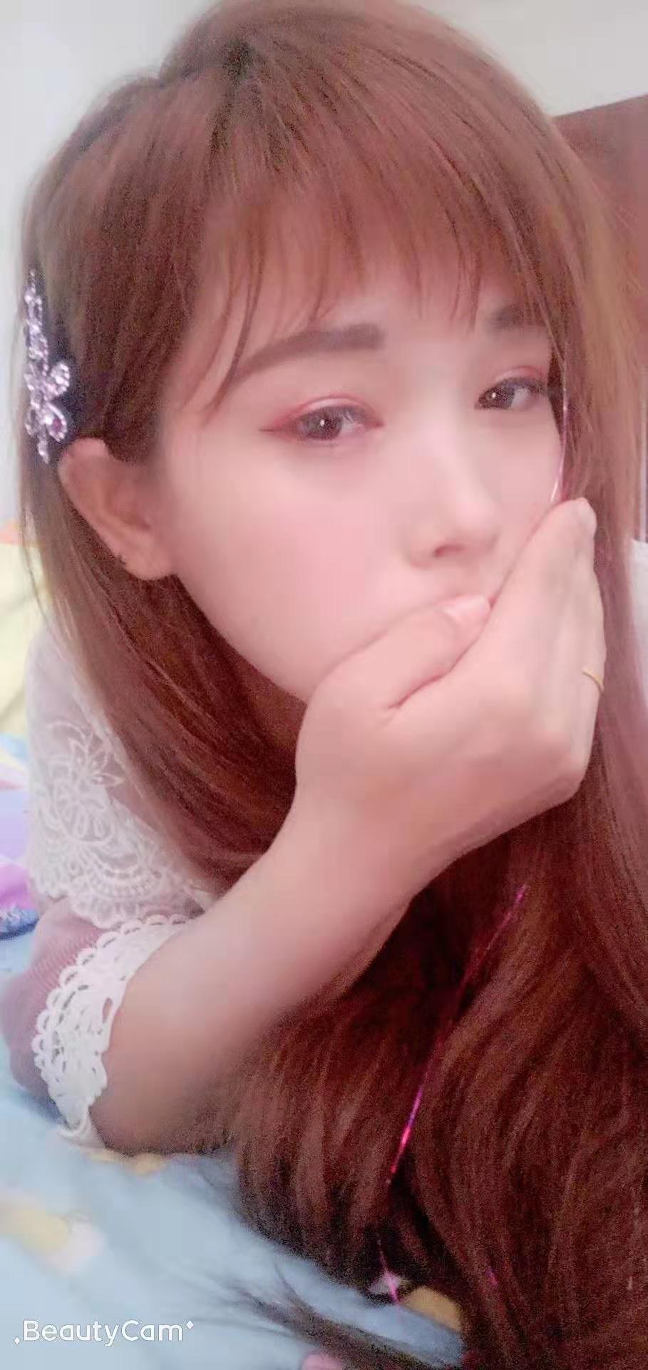 挺年轻的妹子，很健谈 第4张