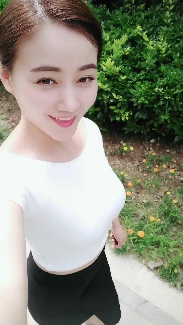 难忘的高颜值妹子，玩过的楼凤颜值最高的妹子 第1张