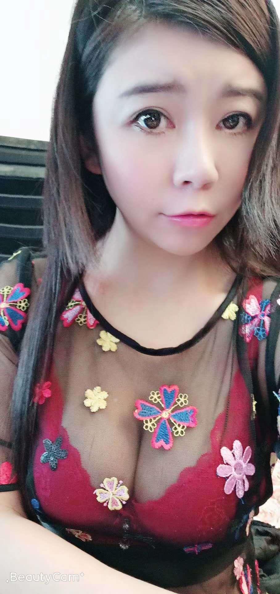 佛山禅城大奶妹子 第3张