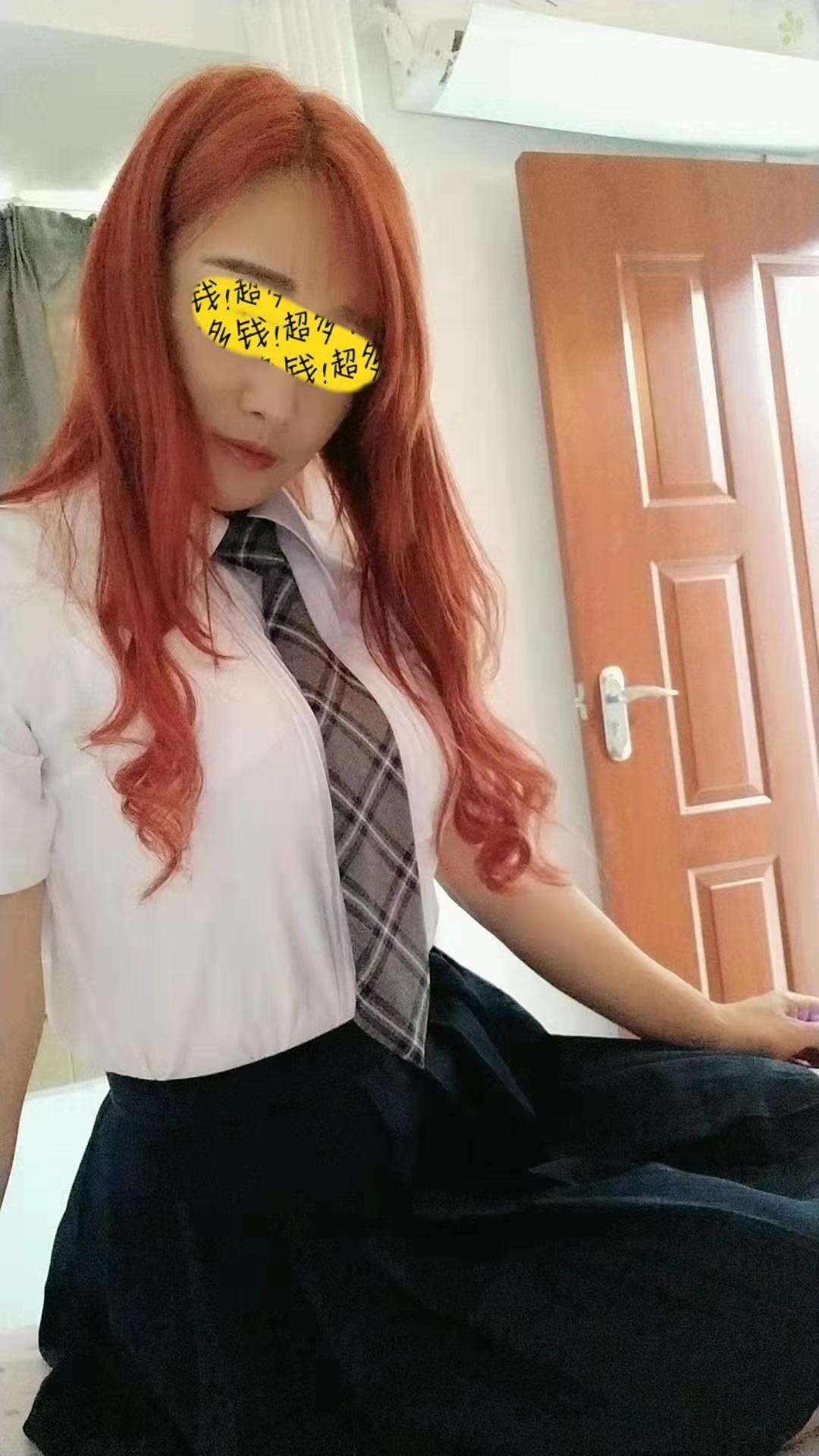 梦与人，这美女是真的阔以，反正我是爽了 第1张