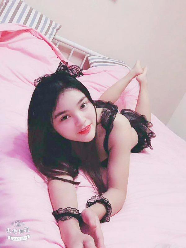 温柔体贴笑笑 第1张