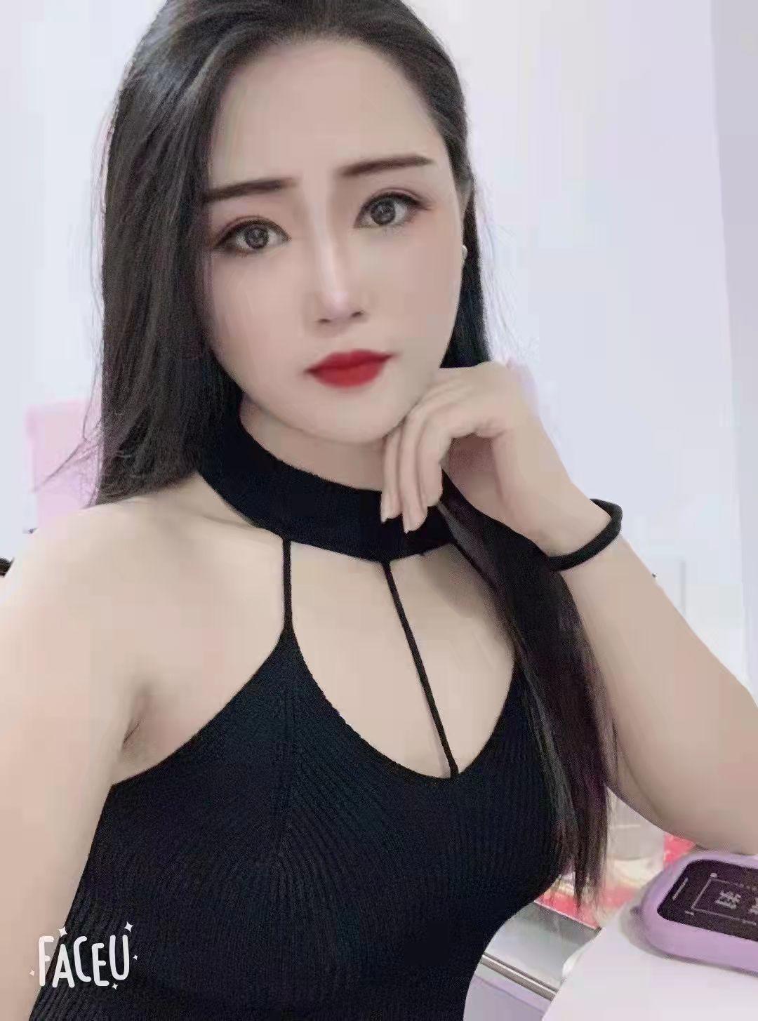 禅城区分享一个超有女人味的绝美少妇，温柔耐心，服务... 第1张