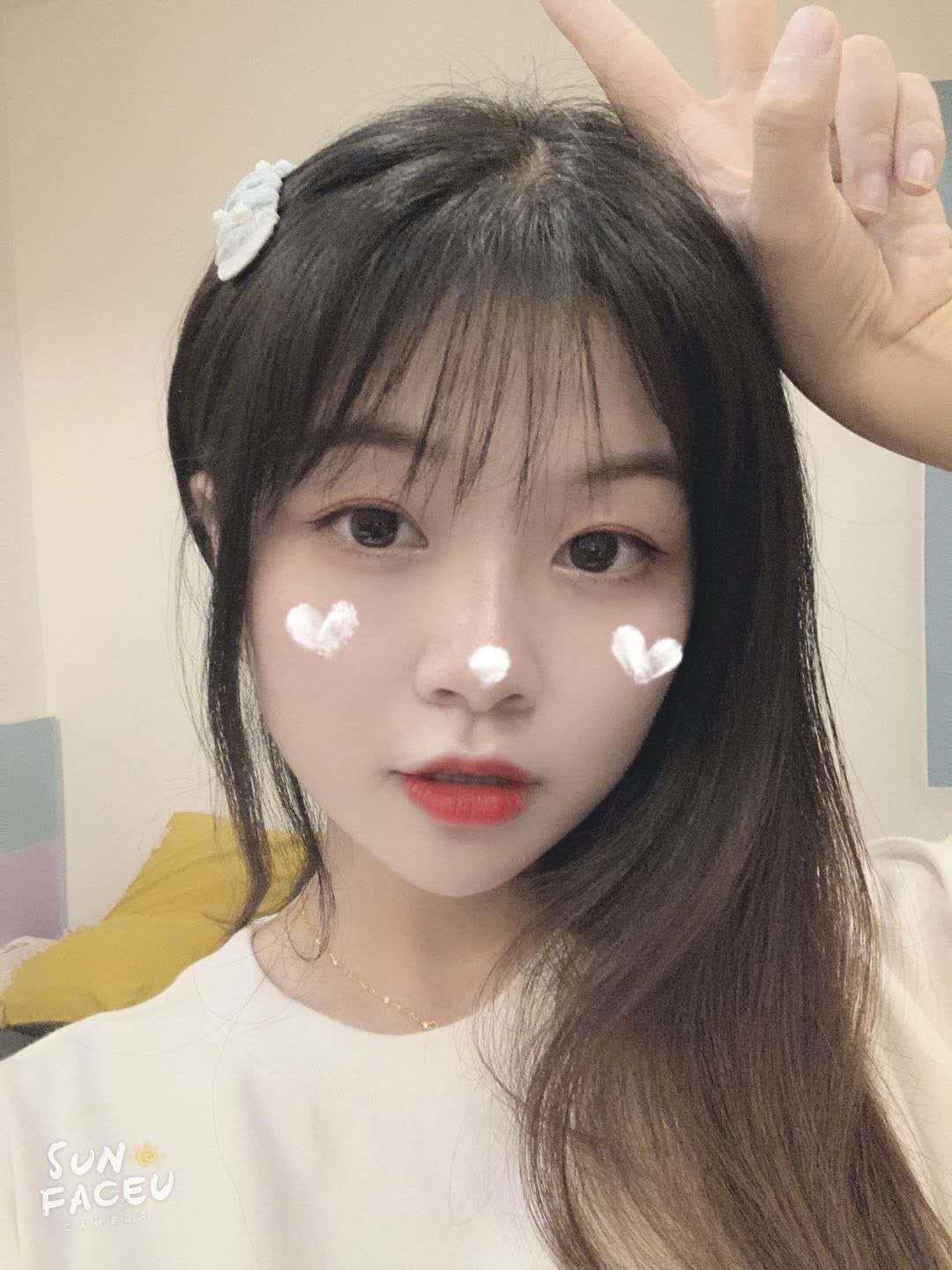 海珠青春活力多汁妹子 第1张