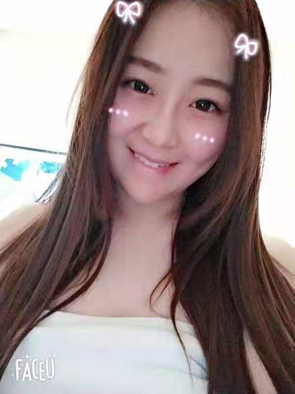 天桥区肤白奶大嫩穴的服务系兼职 第2张