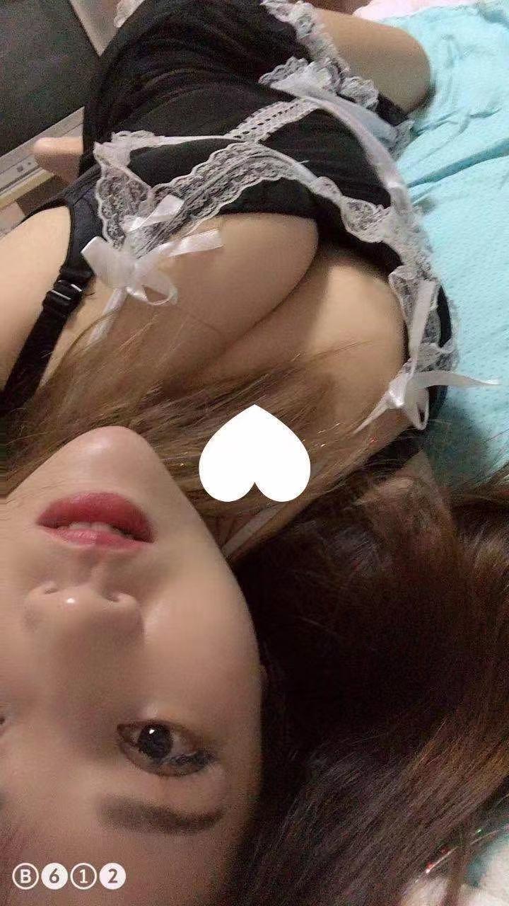 武汉服务系大胸女 第3张