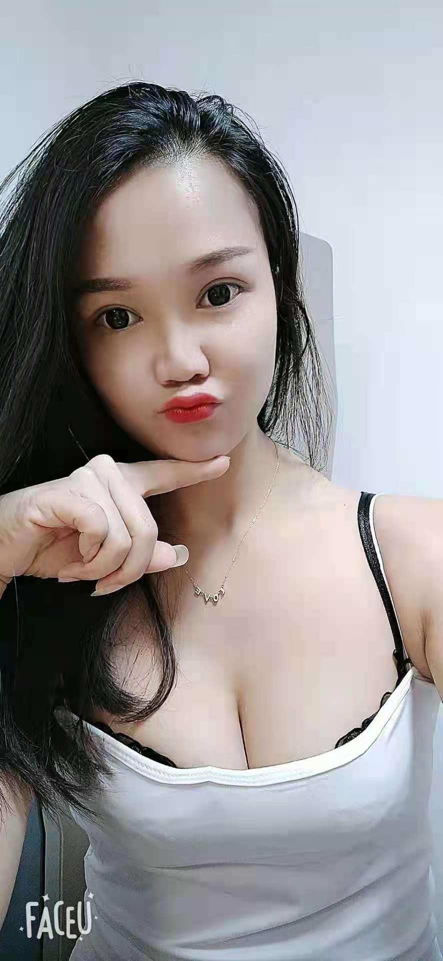 武昌区徐东大街地铁口附近的楼凤 第1张