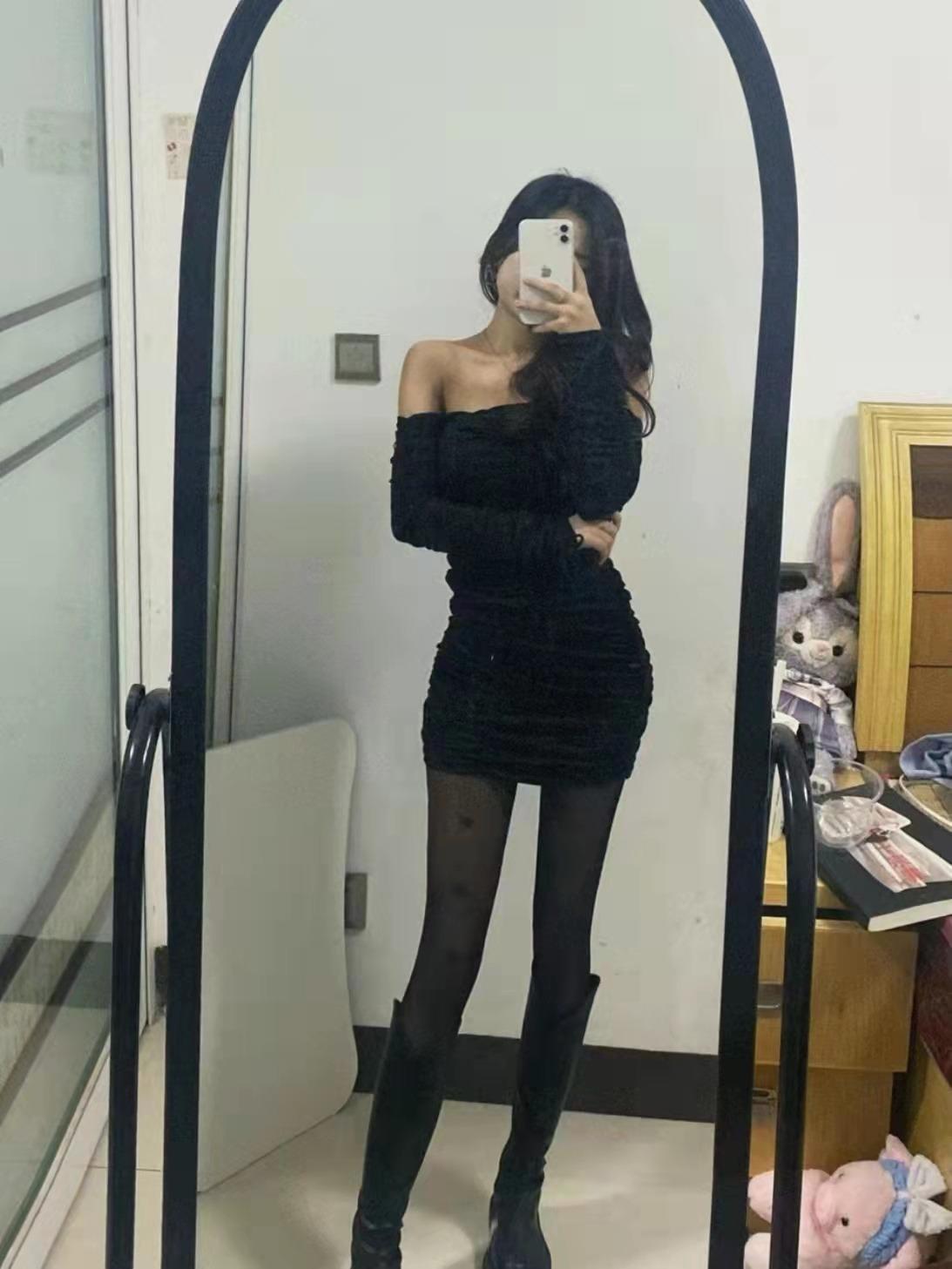 瑶海黑丝长腿性感小美女 第2张