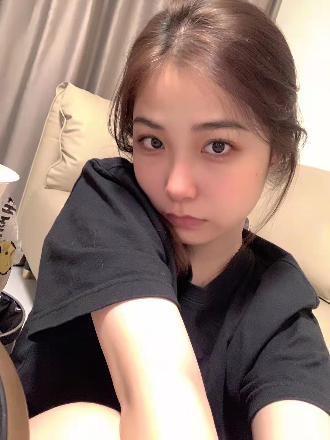 清纯极品漂亮小姐姐 第2张