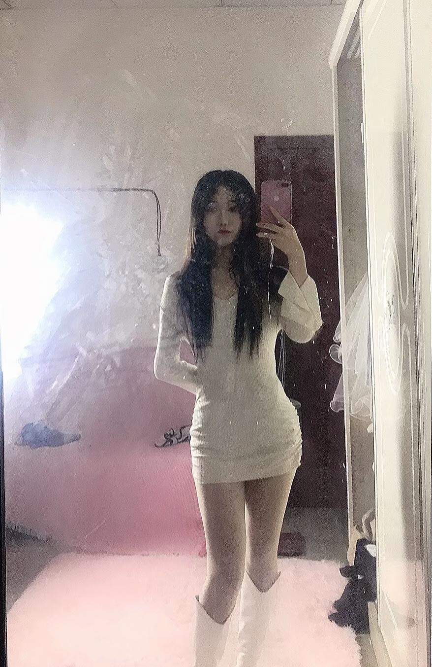 体验仓山区服务系美女，胸推/吸皮/毒龙/69一个都不少 第3张