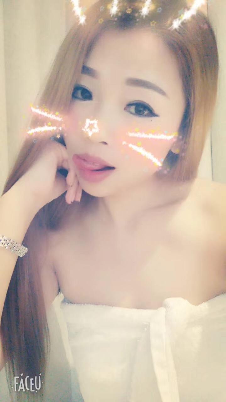 身高超过170CM小妹妹很漂亮,口技惊人可以口爆 第1张