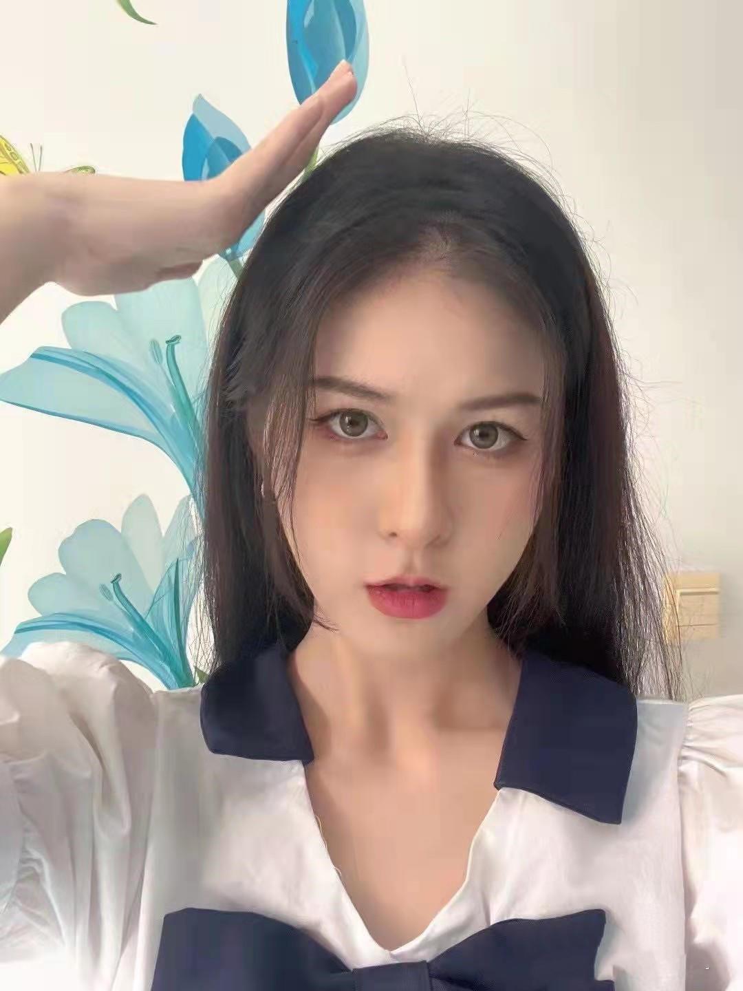 蛮不错的一个兼职小妹 第2张