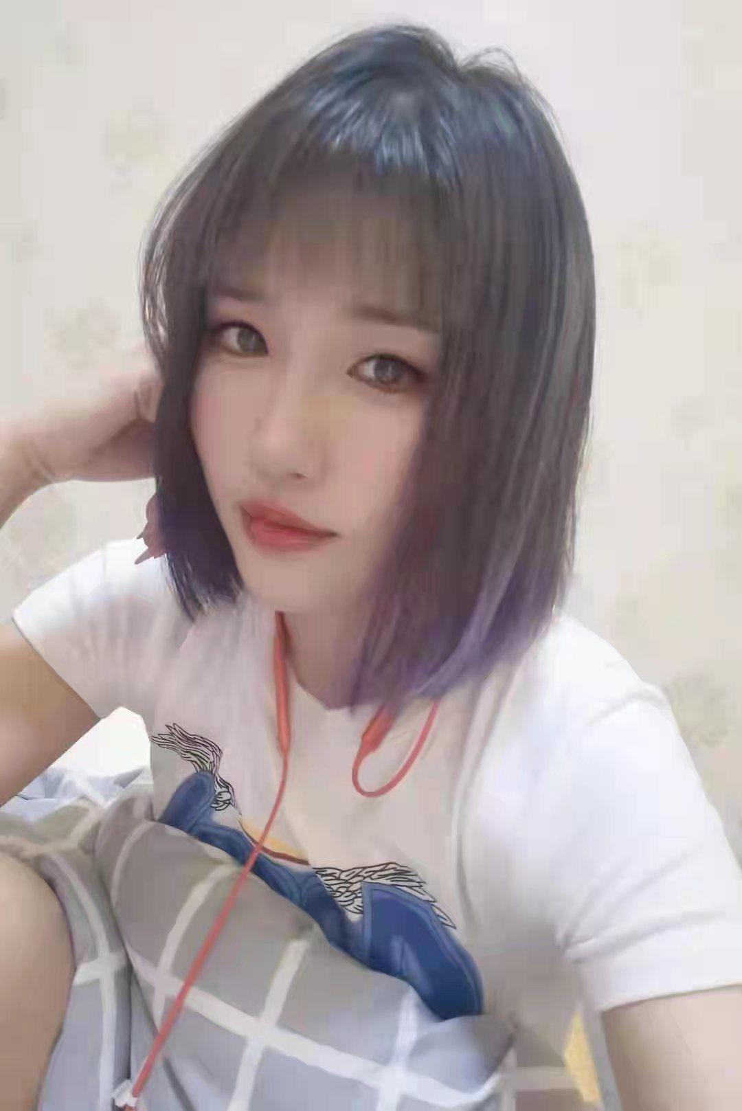 身材诱人,体贴温柔的妹子! 第1张