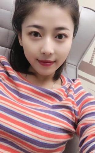 太原小店区妹子 第1张