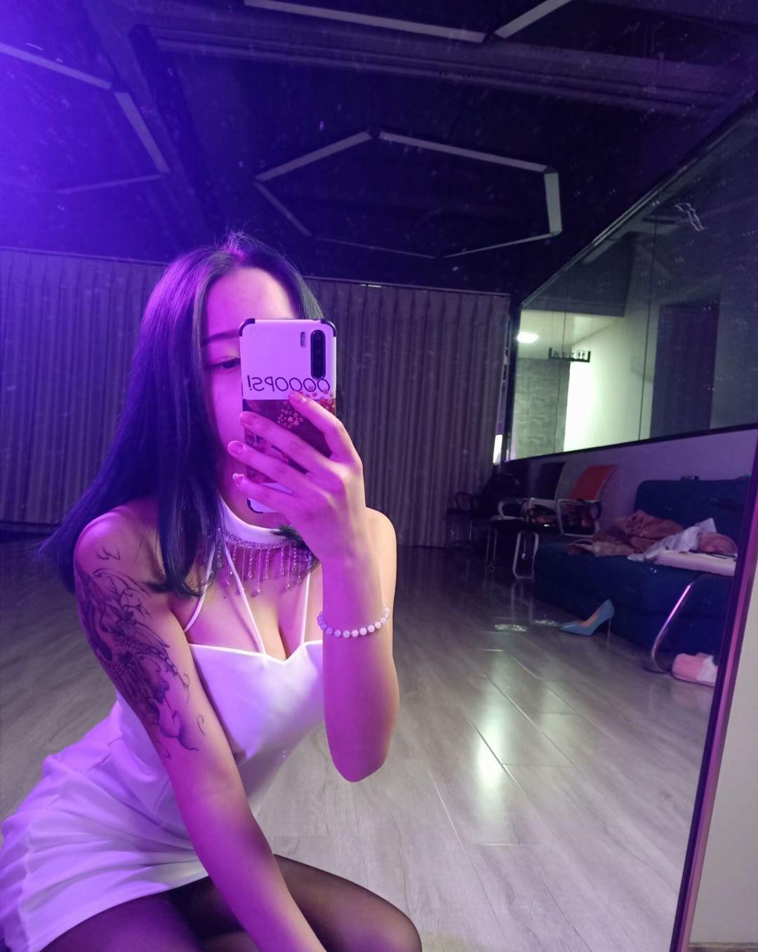 二七区琳琳，验证出来是个骚气妹子，四川美女 第1张