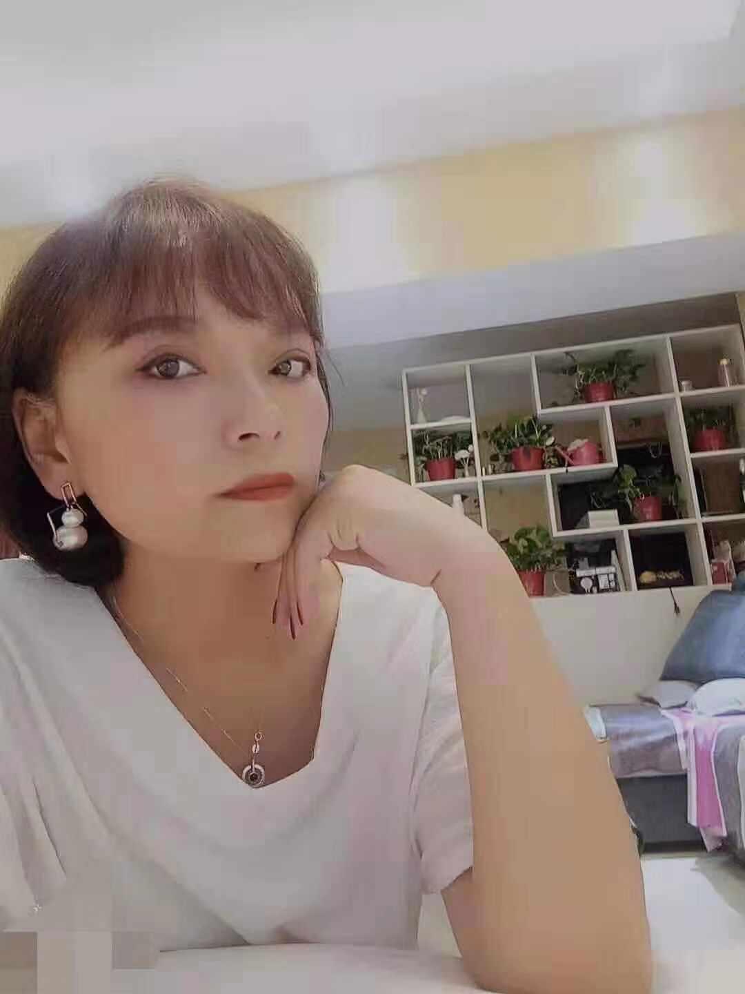 新乡熟女性价比高 第1张