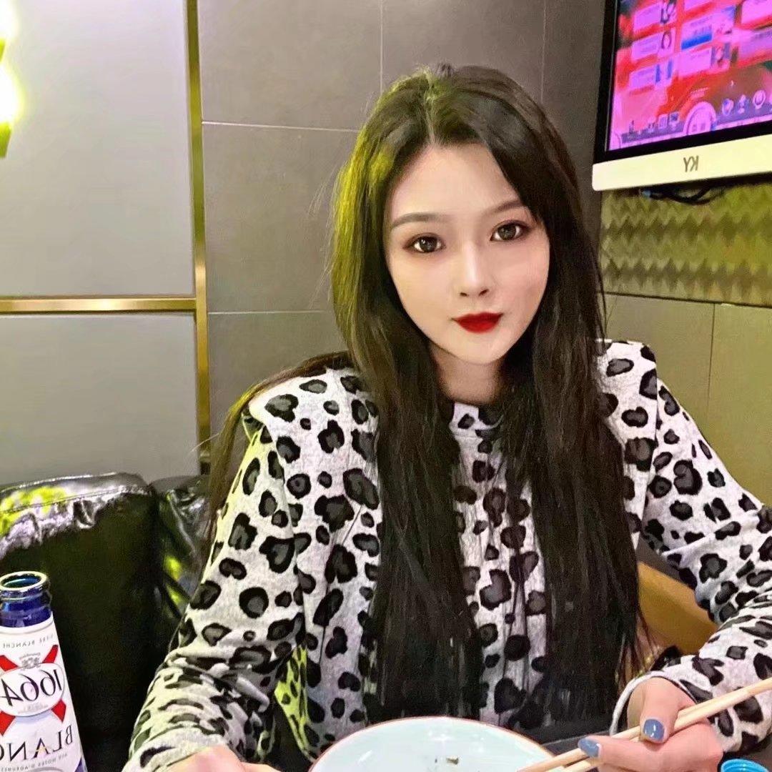 沈河区丰满漂亮小美女，喜欢水嫩的强烈推荐 第1张