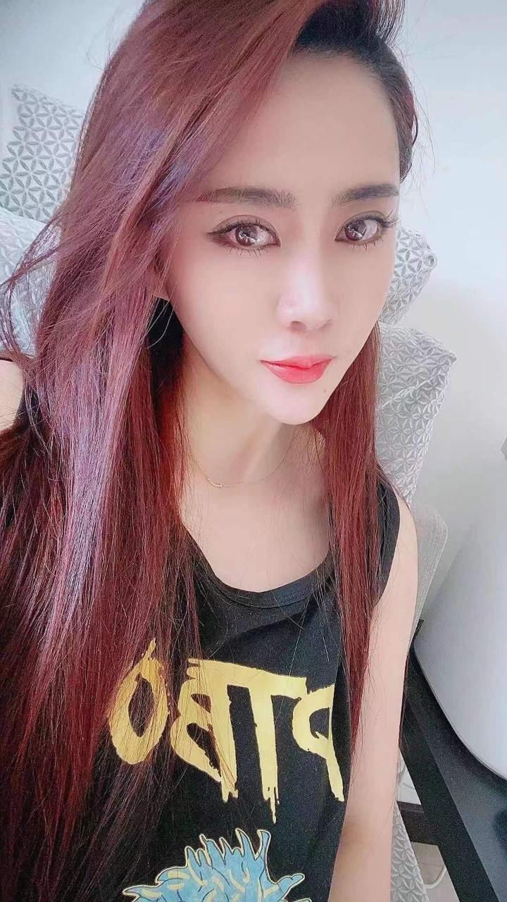 沈阳大东兼职美女 第1张