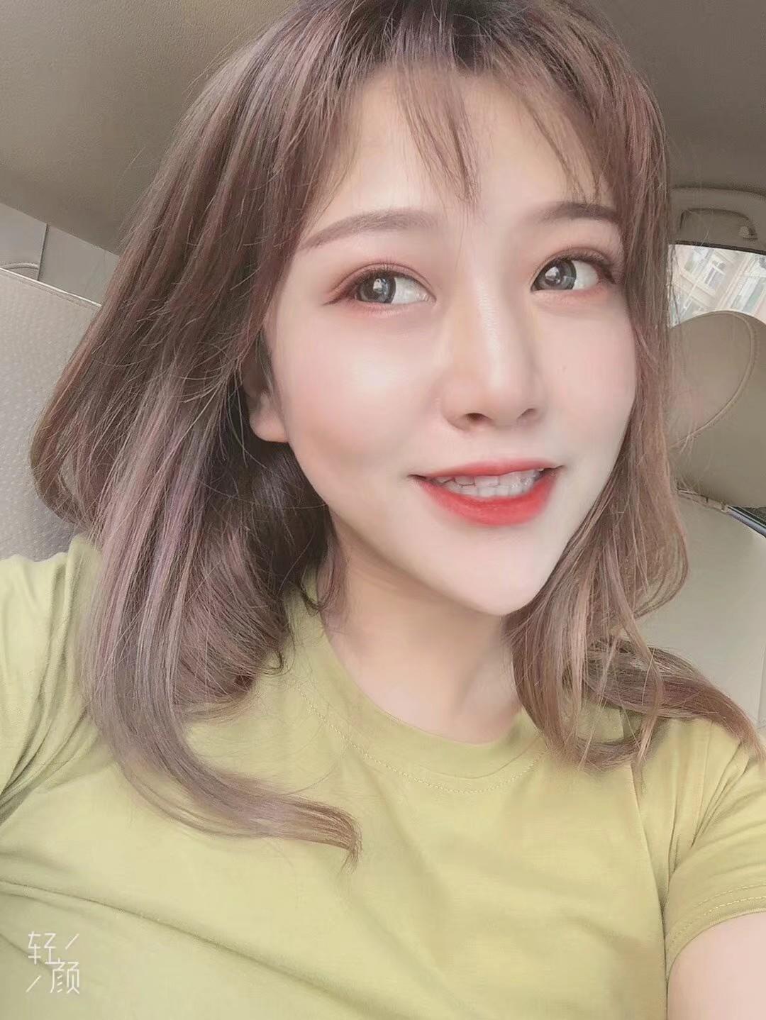 发现一个翘臀美女爽记 第2张