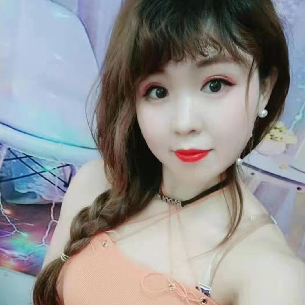 萌萌小美女爱笑大胸小可爱 第1张