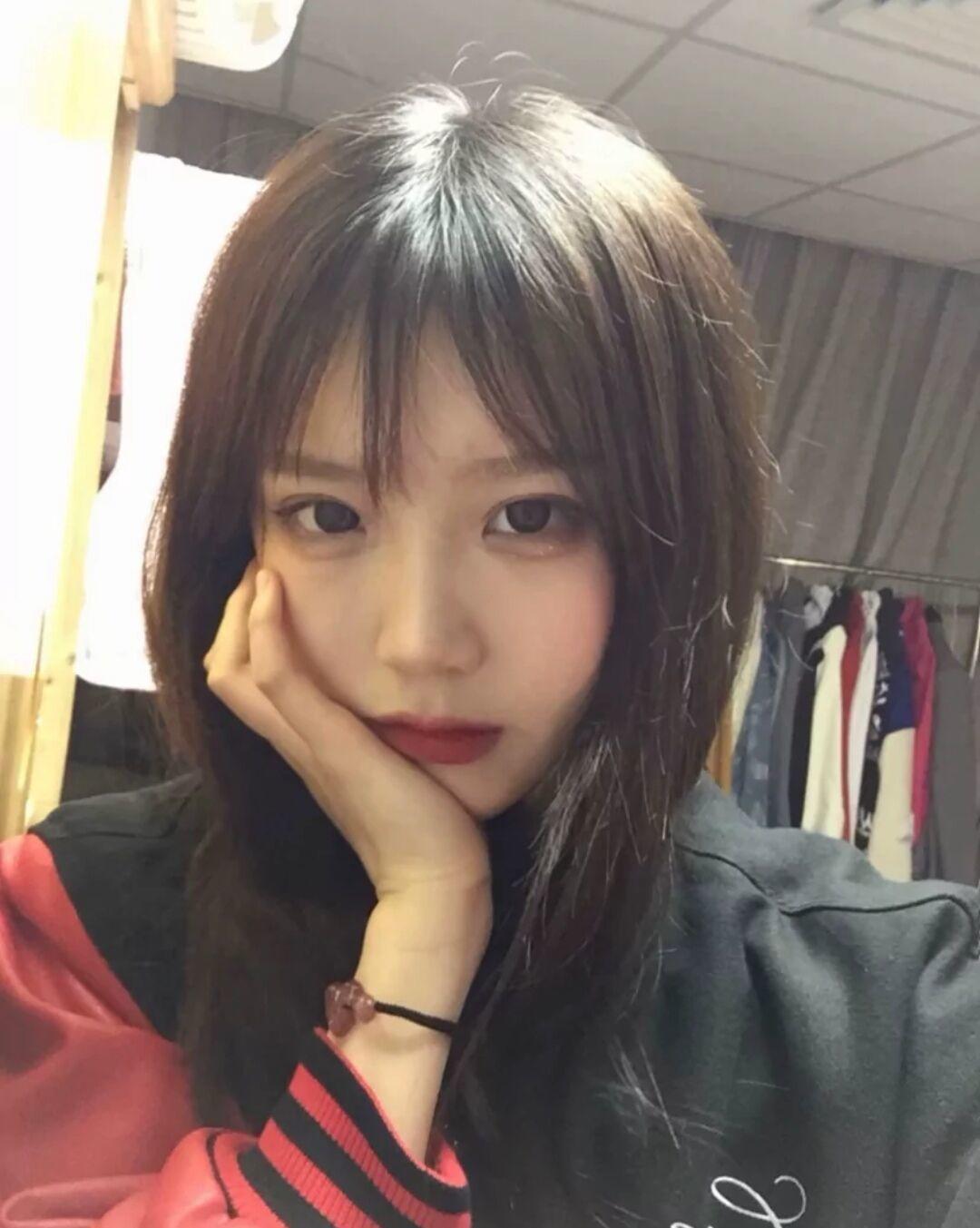 超级仙的兼职小姐姐 第1张