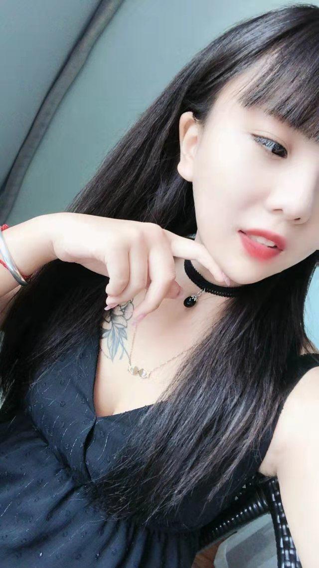 北郊很性感的一个妹子 第1张