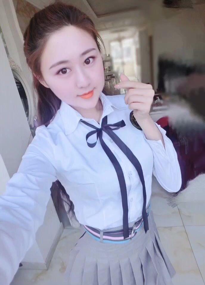 莲湖区高颜值新人兼职浪女 第2张