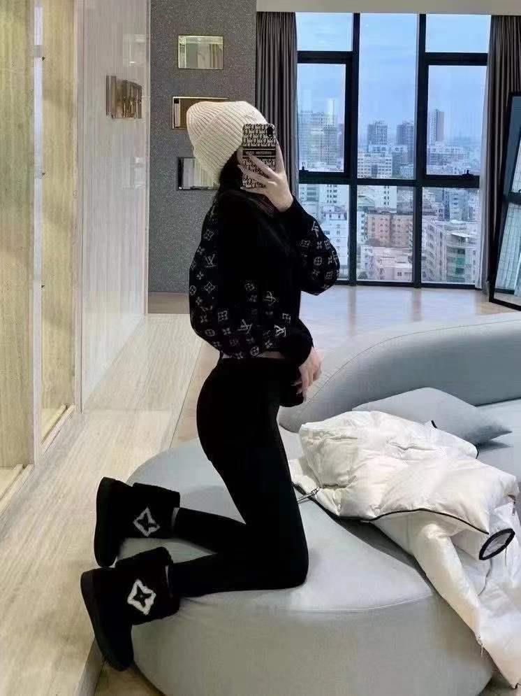徐汇大奶妹子，下面超紧，在我大力抽插下抖动着身子 第1张