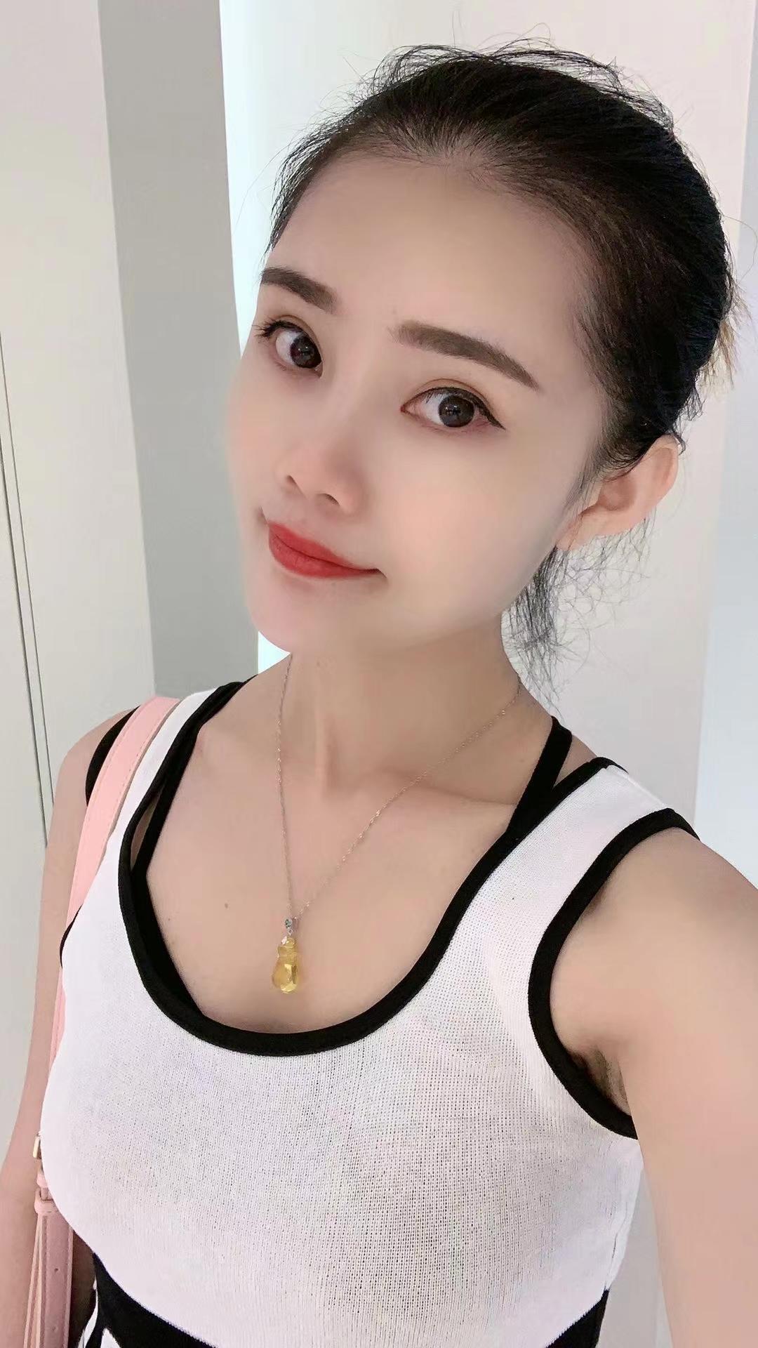 爱上A4腰女神 第4张