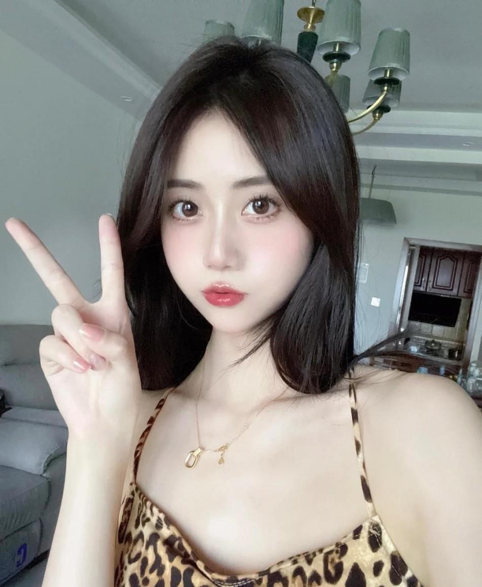 成都爽炮a4腰依依 第1张