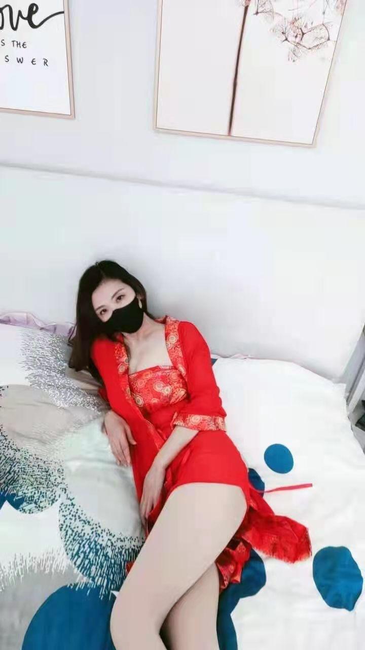 白嫩兼职小人妻体验不错 第2张
