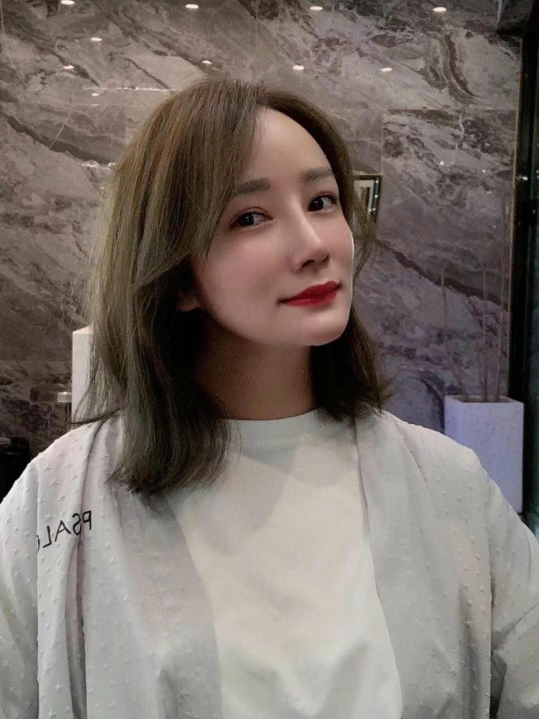 罗湖美少妇，颜值是真的高 第1张