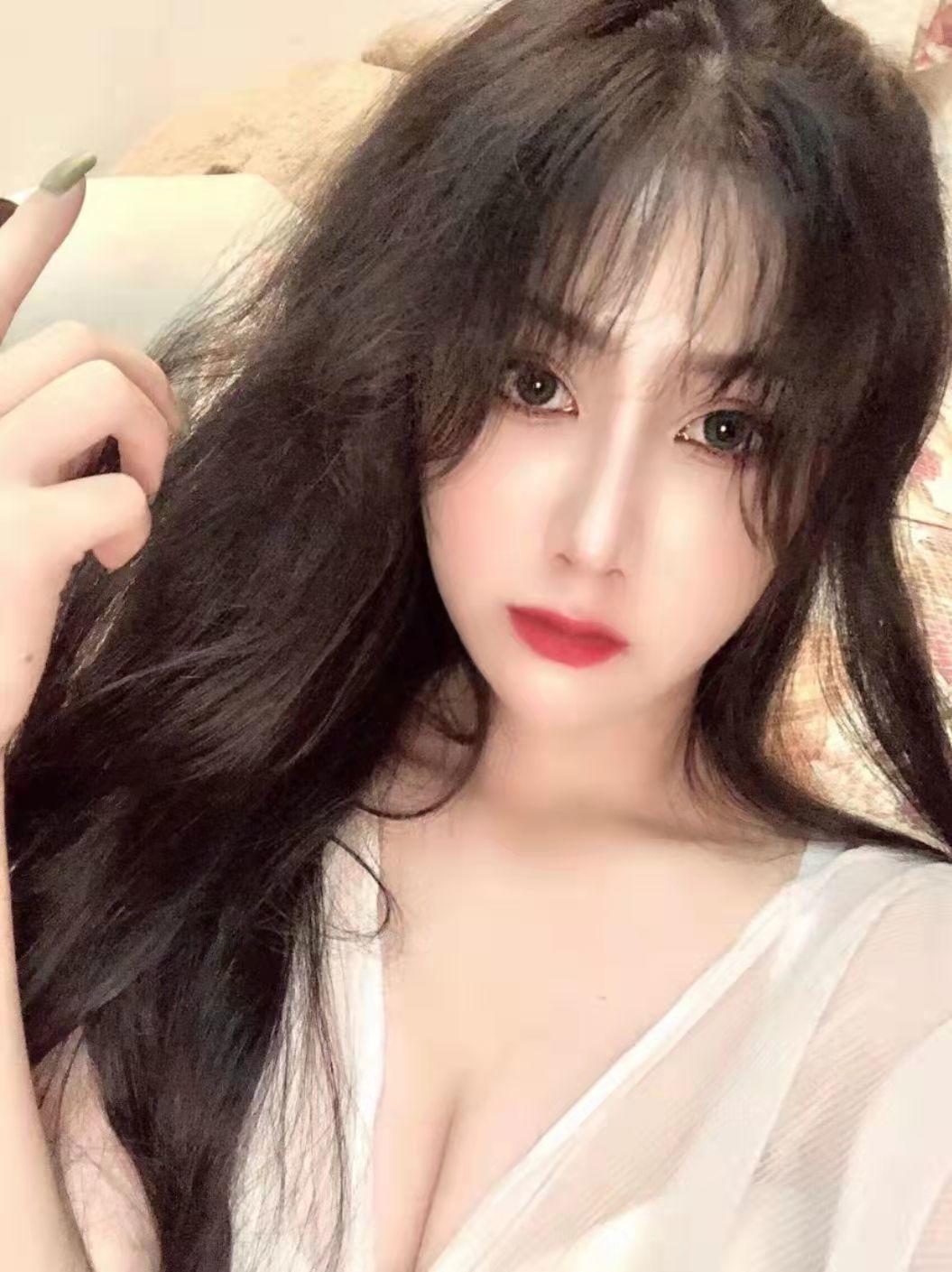 芙蓉区出差体验极品少妇的味道,可舌吻 第1张