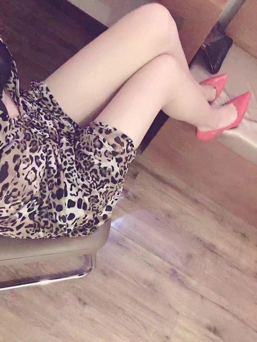 验证个身材好活好可以包夜的妹子 第1张