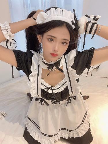 水嫩妹妹制服诱惑 第1张