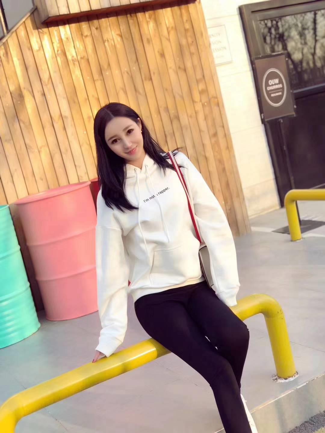 性感的小妹妹 第1张